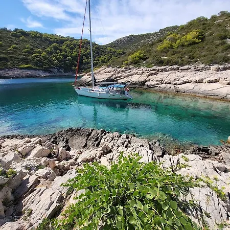 Сasa de vacaciones 3 Or 5 Days Sailing Cruise In Croatia *