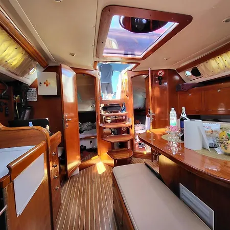 Holiday home 3 Or 5 Days Sailing Cruise In Croatia *
