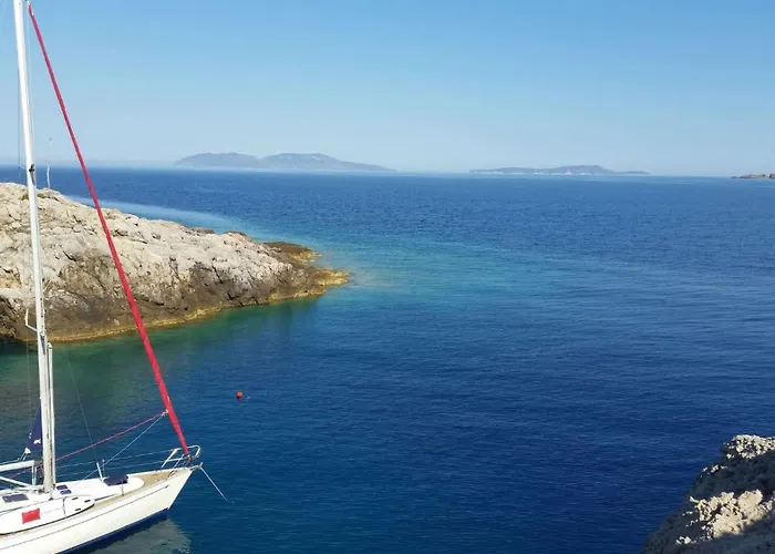 3 Or 5 Days Sailing Cruise In Croatia Hébergement de vacances Split