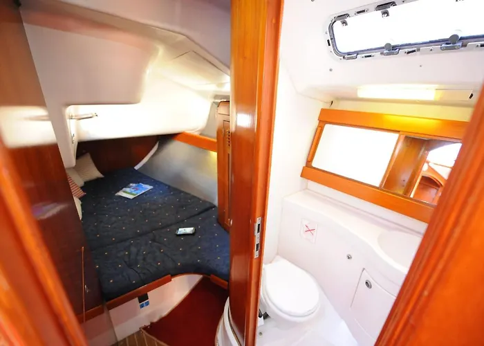 3 Or 5 Days Sailing Cruise In Croatia Split