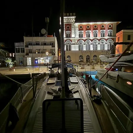 3 Or 5 Days Sailing Cruise In Croatia Σπλιτ