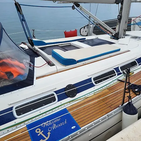 Будинок відпочинку 3 Or 5 Days Sailing Cruise In Croatia *