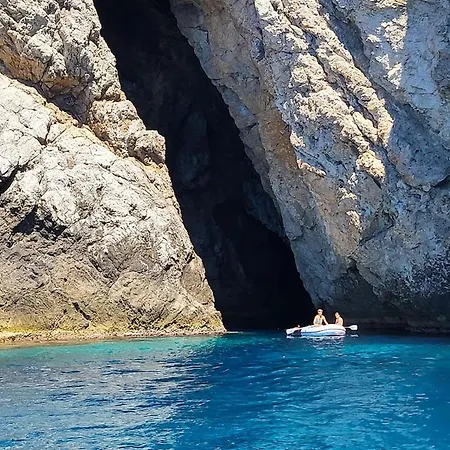 Будинок відпочинку 3 Or 5 Days Sailing Cruise In Croatia *