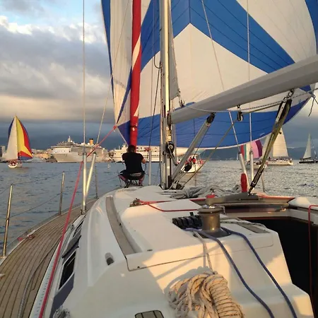 Будинок відпочинку 3 Or 5 Days Sailing Cruise In Croatia Спліт