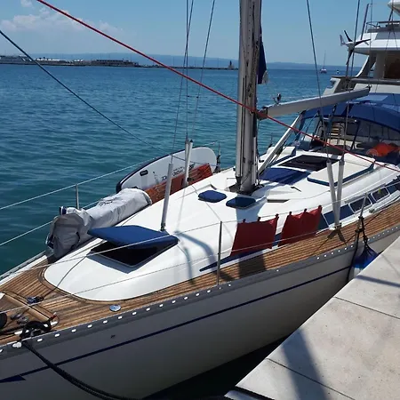 3 Or 5 Days Sailing Cruise In Croatia Σπλιτ
