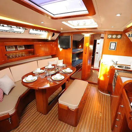 3 Or 5 Days Sailing Cruise In Croatia * Σπλιτ